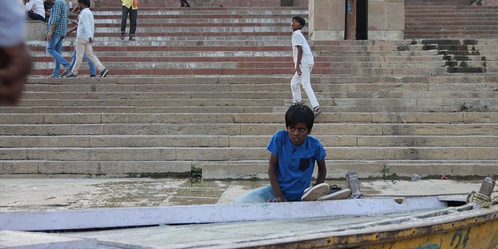 Pintoo, my Naav Wala. We had stopped to see the Shivala Ghat